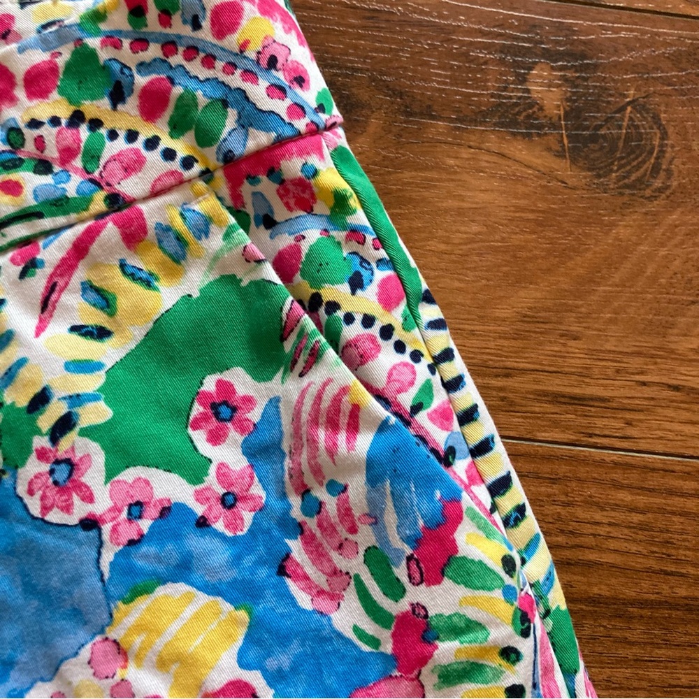 Crown & Ivy Shorts Size 10 scalloped hem Women’s Pink Blue Casual Summer Beach - Picture 6 of 8